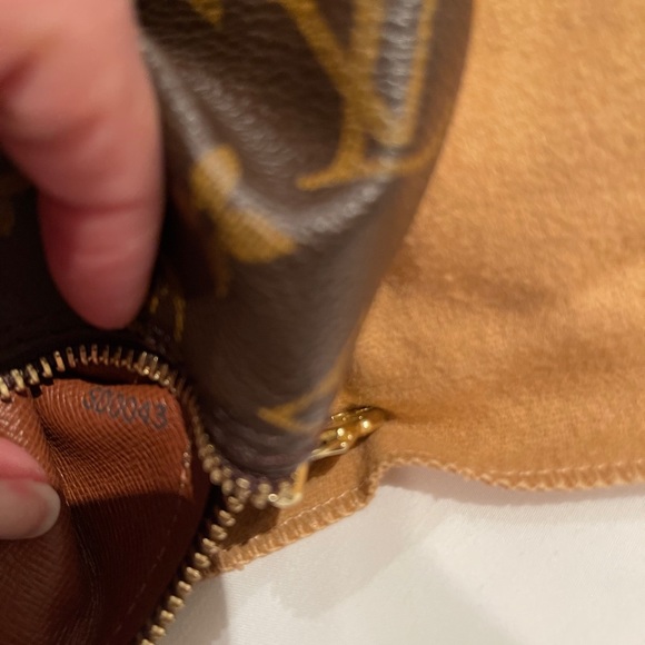 Vintage Louis Vuitton Papillon Bag IN PERFECT CONDITION - Picture 8 of 11